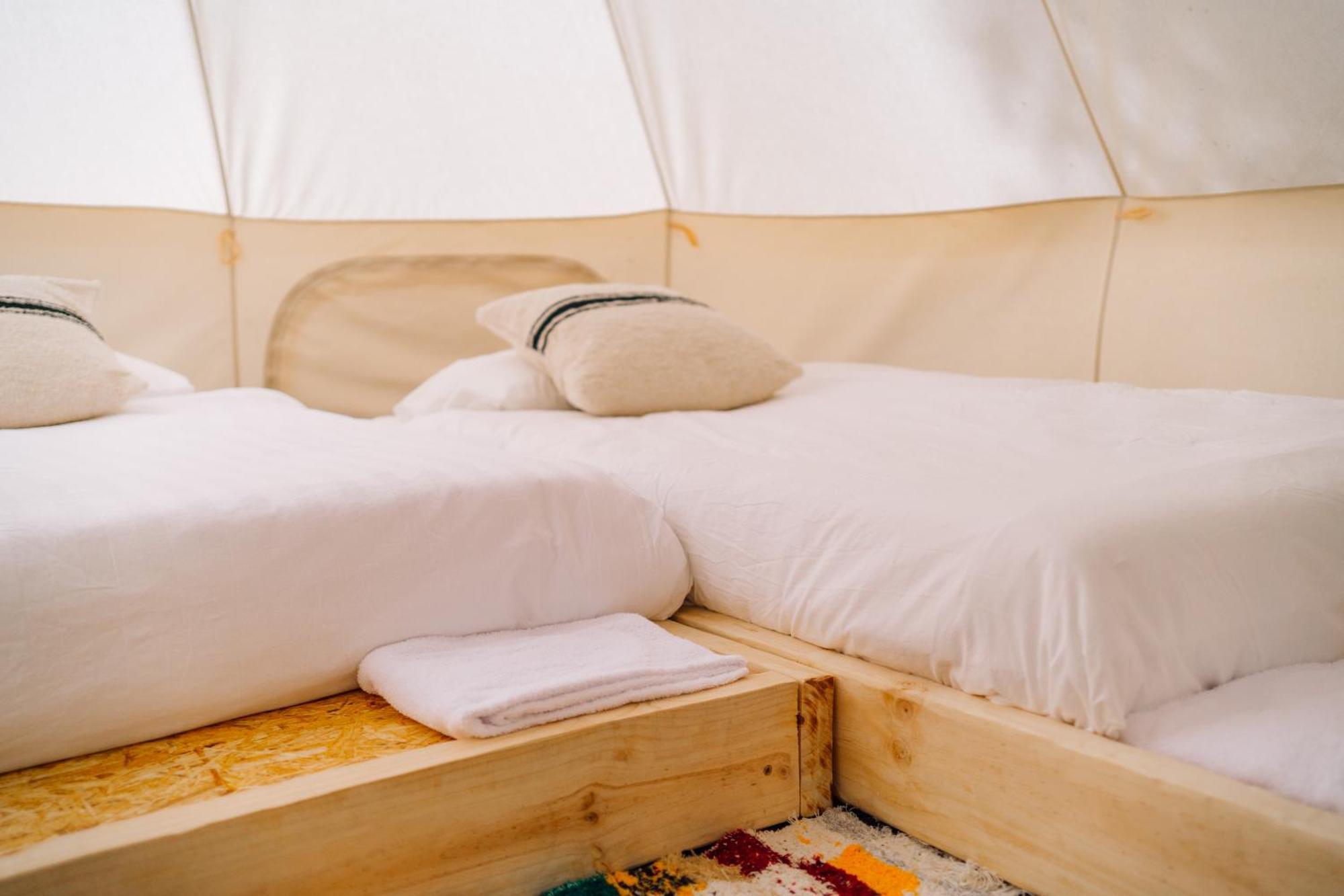 Luxe tent Glamping Zone La Pinilla *